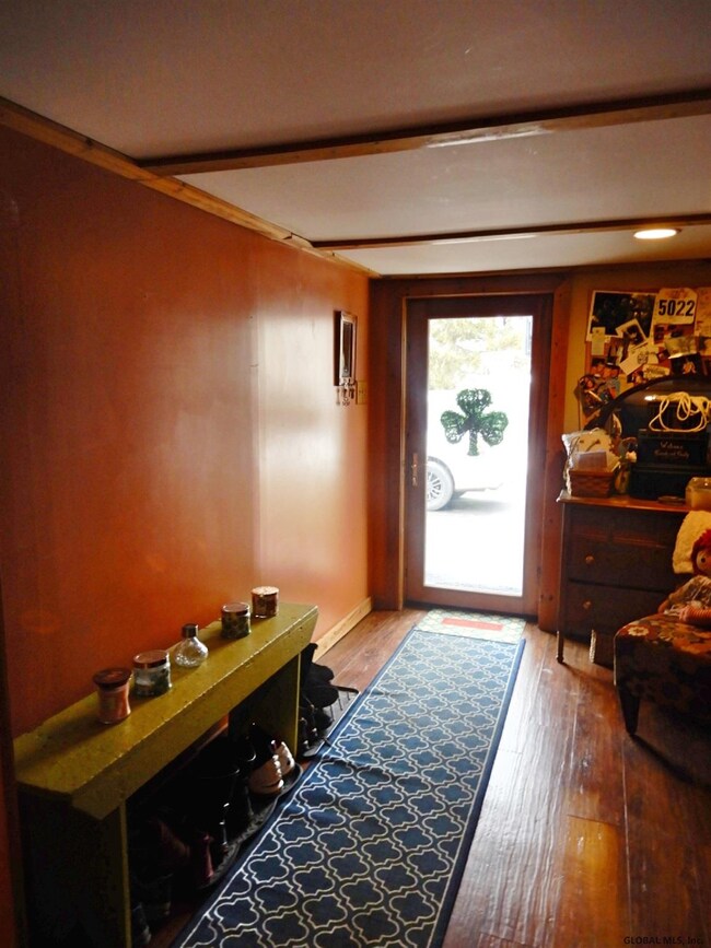 181 New Turnpike Rd, Troy, NY 12182 - photo 3