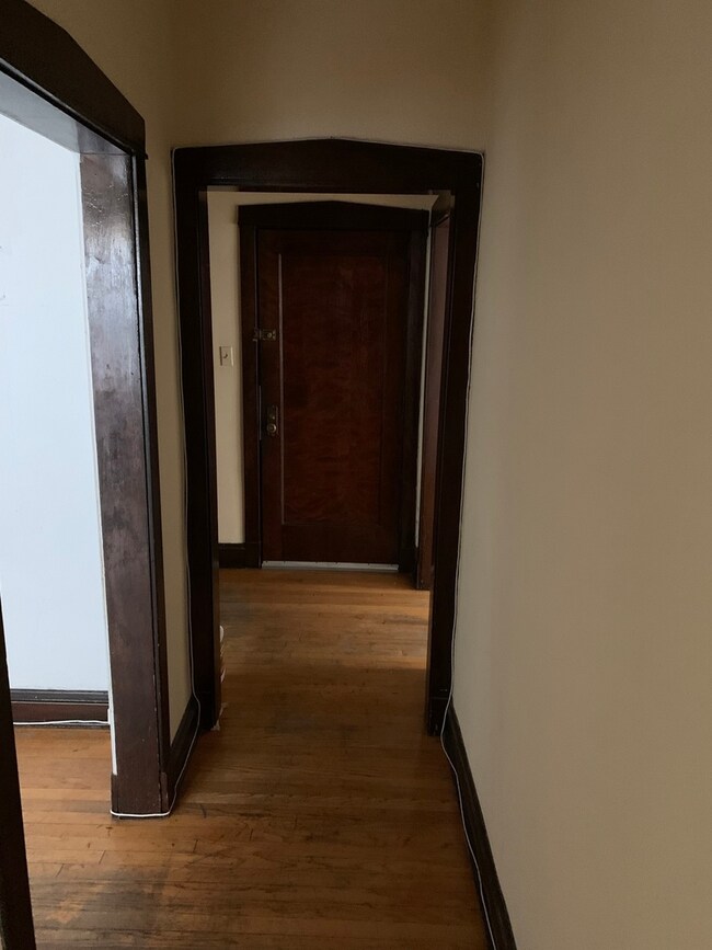 4022 N Mozart St unit 1, Chicago, IL 60618 - photo 7