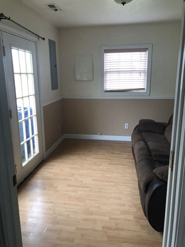 1808 S Berkley Rd, Kokomo, IN 46902 - photo 4