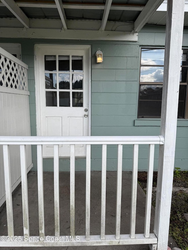 120 Laurel Oak St, Melbourne, FL 32904 - photo 2