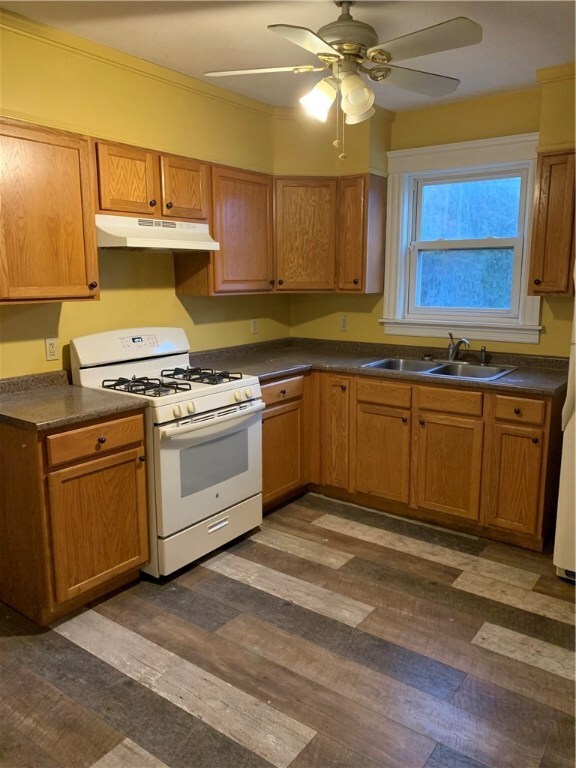 209 Suffolk Ave unit 1, Pawtucket, RI 02861 - photo 7