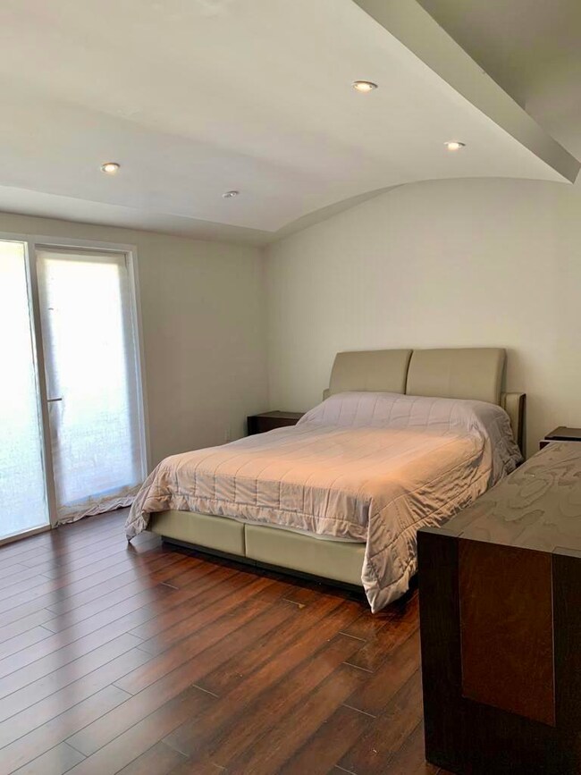 15E11508-4194-47BC-9637-84278C693625