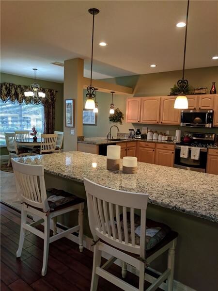 Breakfast Bar