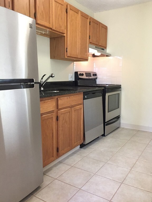 144 St Botolph St unit 22, Boston, MA 02115 - photo 7