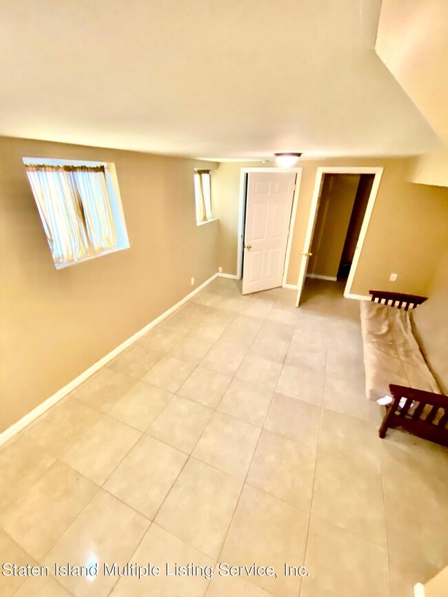 SLATER FAMILY ROOM