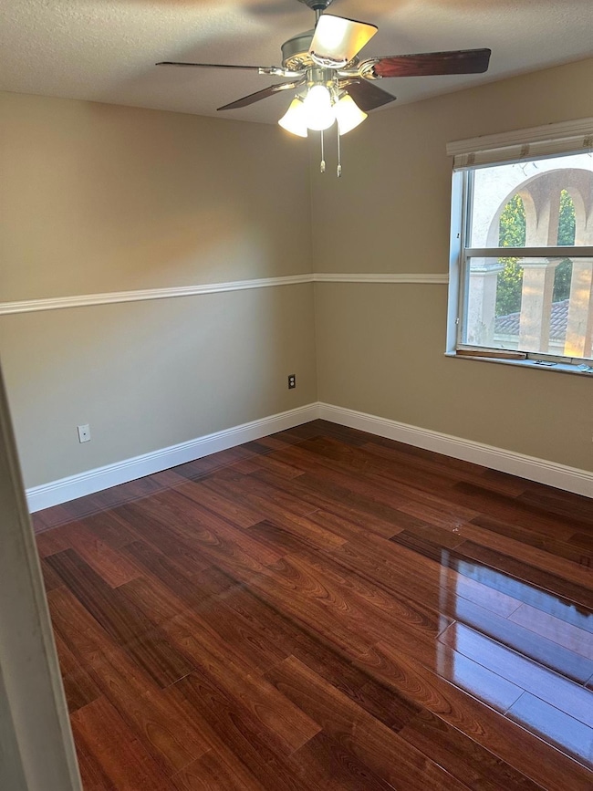 unlisted-address, Pembroke Pines, FL 33027 - photo 4