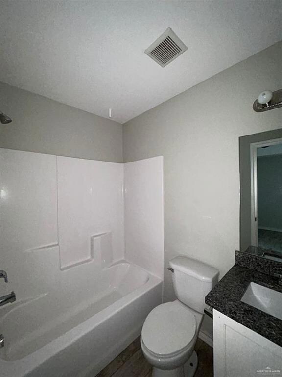 1405 Quitaca Dr unit B, Edinburg, TX 78541 - photo 6