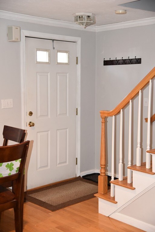 40 Bacon St unit 4, Waltham, MA 02451 - photo 4