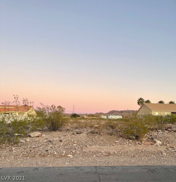 Back of Parcel off Kiel