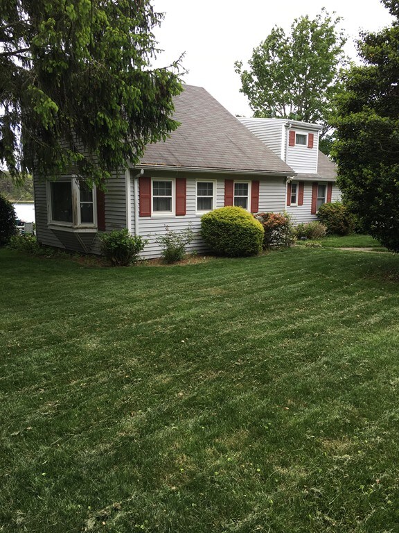 258 Edgewater Dr E, East Falmouth, MA 02536 - photo 3