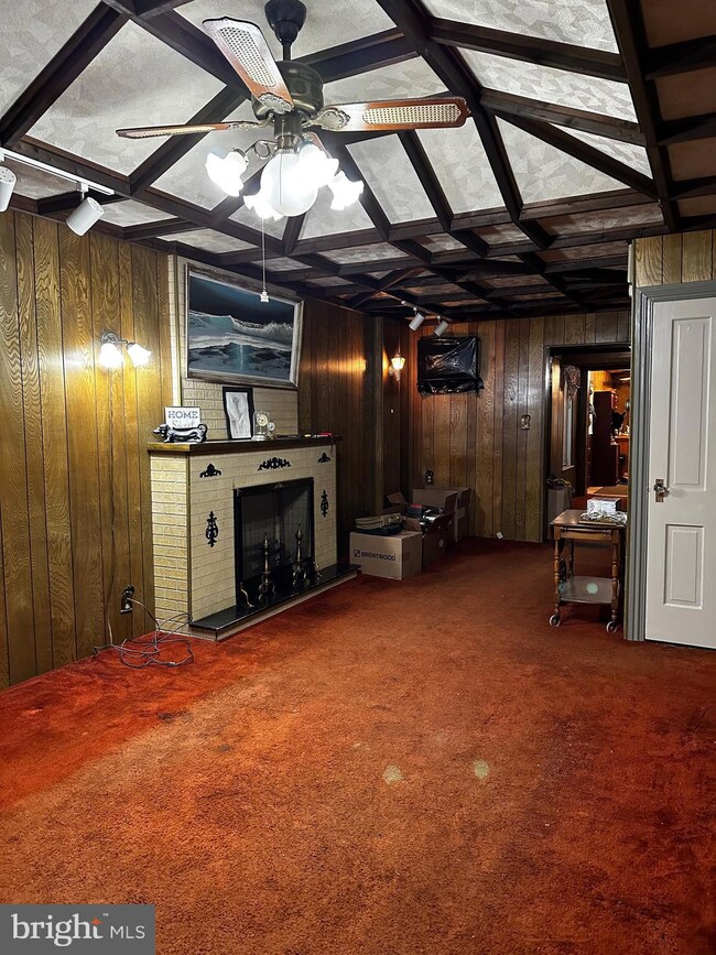 523 S 11th St, Reading, PA 19602 - photo 2