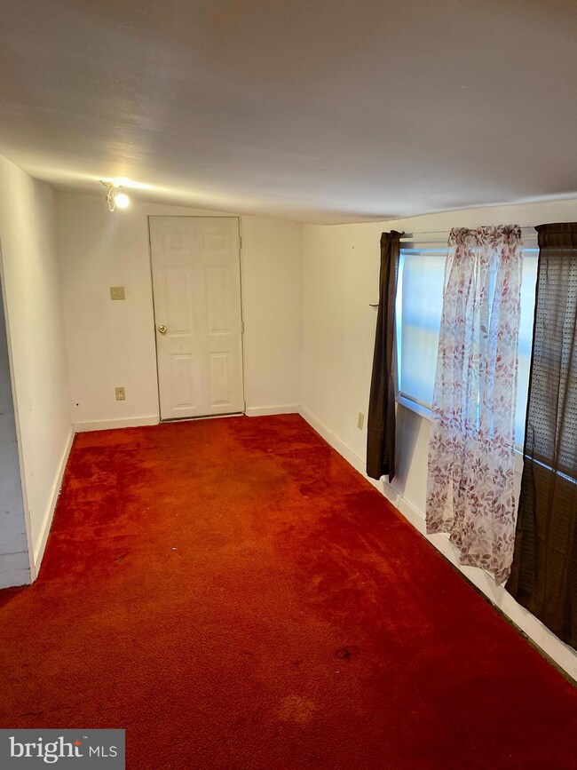 4856 Kings Hwy, Colonial Beach, VA 22443 - photo 5