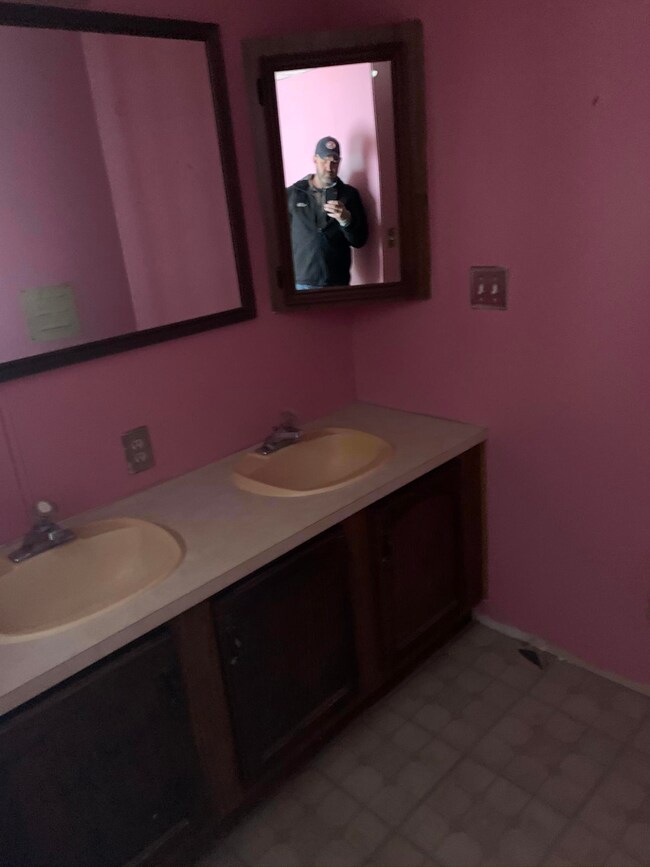 24 Iron Bridge Rd, Millinocket, ME 04462 - photo 7