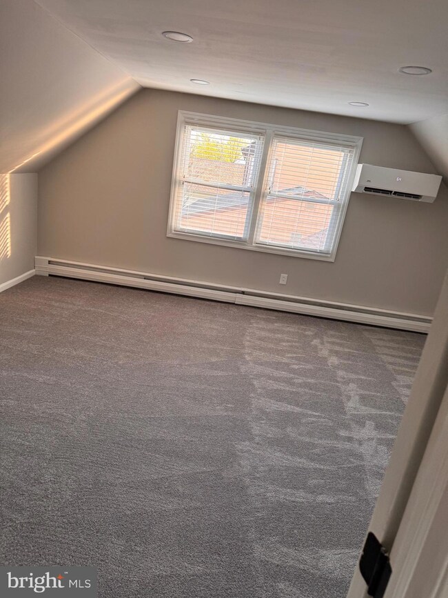 129 Pheasant Ln, Willingboro, NJ 08046 - photo 5