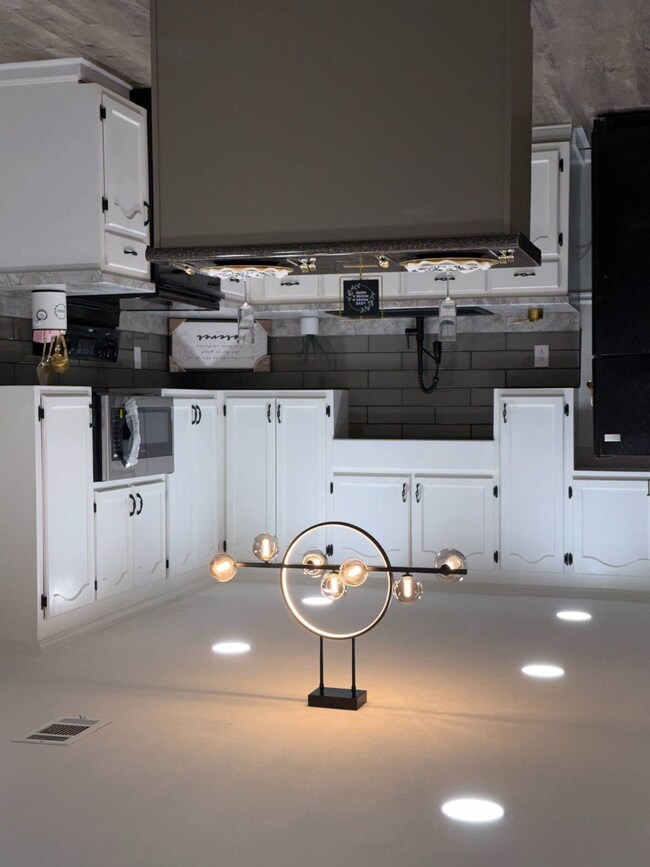 3217 36th Place unit lot 8, Tuscaloosa, AL 35401 - photo 5