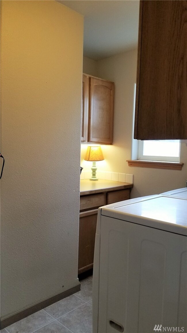 15812 90th Ave SE, Yelm, WA 98597 - photo 6