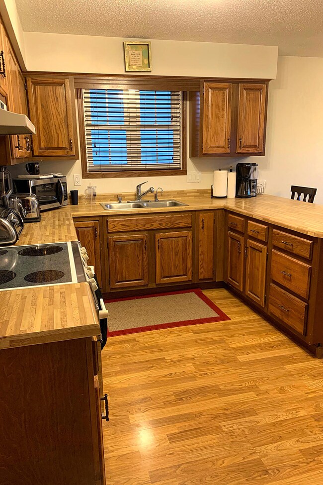 F_Kitchen_4<|><|>