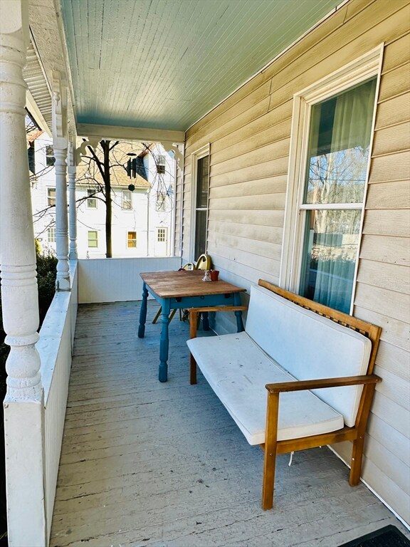 21 Franklin St, Millers Falls, MA 01349 - photo 5