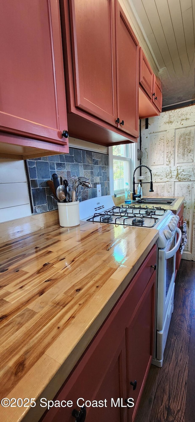 232 Flamingo Dr, Cocoa, FL 32926 - photo 3