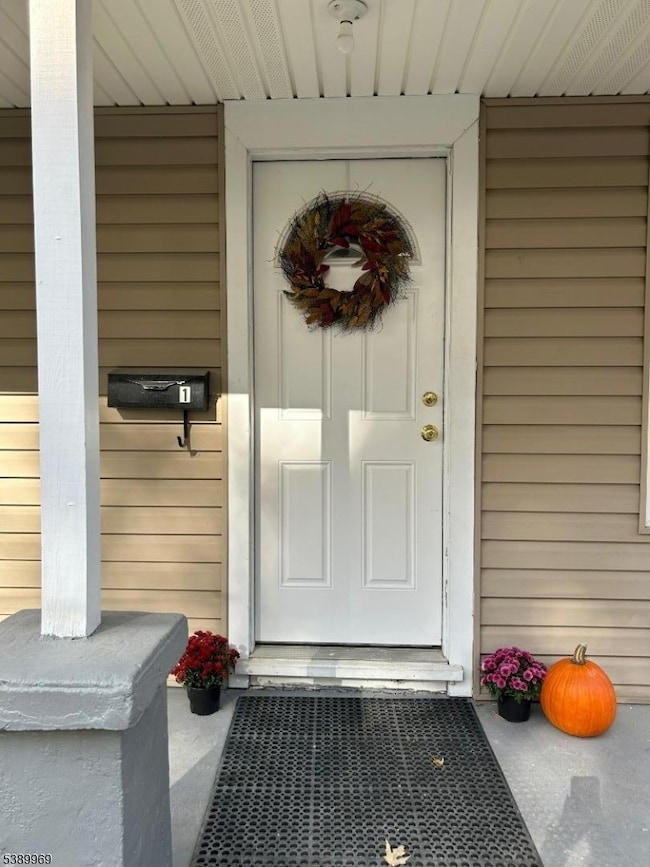 129 Bergen St, Hackettstown, NJ 07840 - photo 3