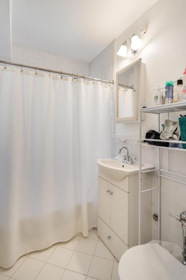 54 E 8th St unit 6-L, New York, NY 10003 - photo 7