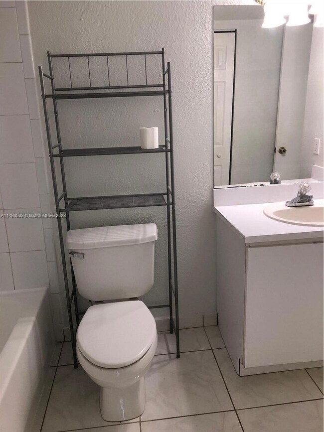 9360 Fontainebleau Blvd unit 308, Miami, FL 33172 - photo 6