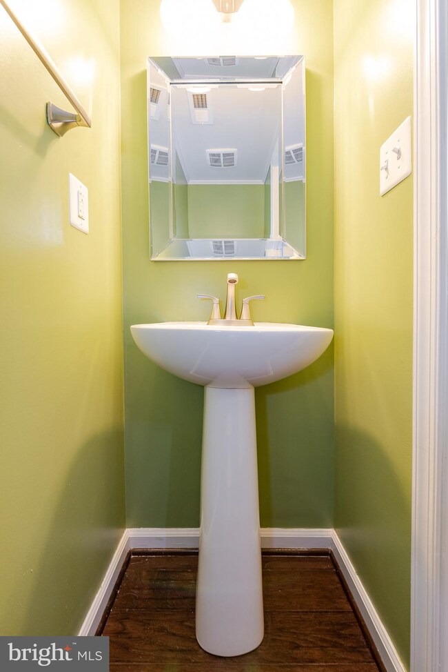 7210 Sunking Ln, Elkridge, MD 21075 - photo 6