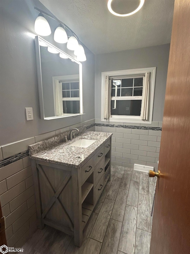 720 N 20th St, Denison, IA 51442 - photo 7