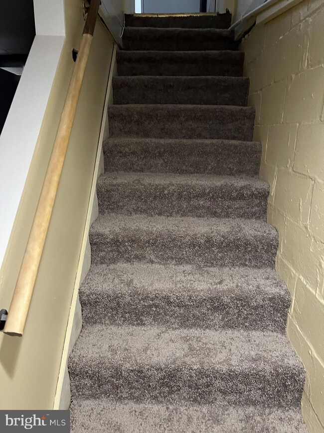 424 Westshire Dr, Catonsville, MD 21228 - photo 7