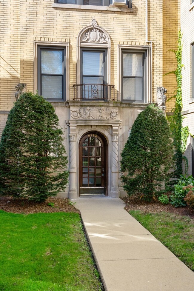 6150 N Francisco Ave, Chicago, IL 60659 - photo 3