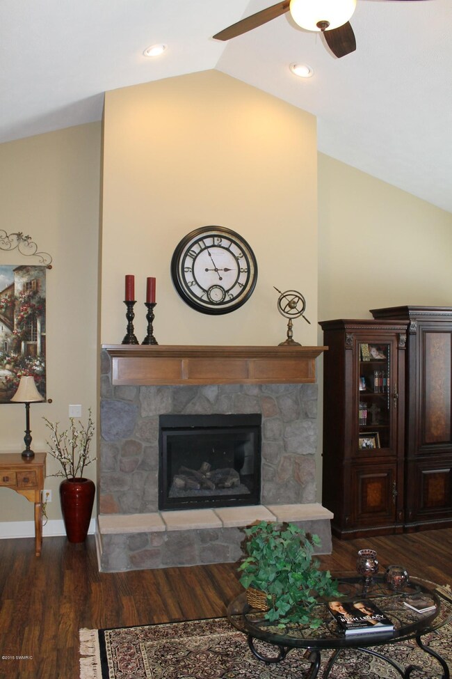 7162 Limerick Ln, Byron Center, MI 49315 - photo 4
