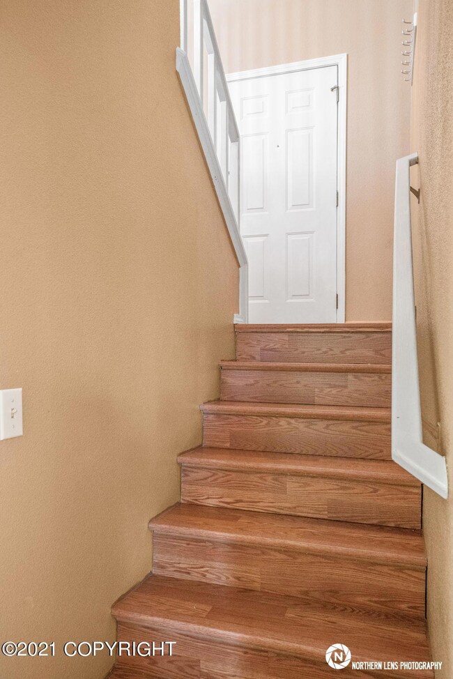 Entry_Stairway_2