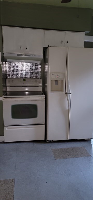 52 Sycamore St unit 1st fl, Springfield, MA 01109 - photo 7