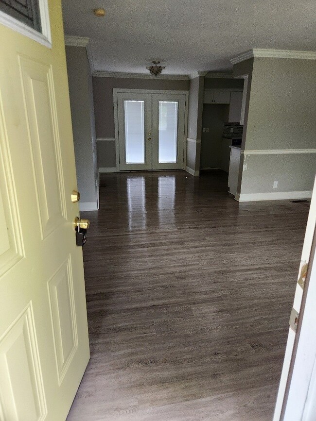 1304 Mockingbird Dr, Shelbyville, TN 37160 - photo 7