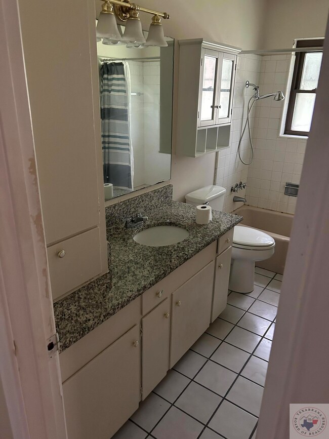 1701 Waverly Dr, Texarkana, TX 75501 - photo 7