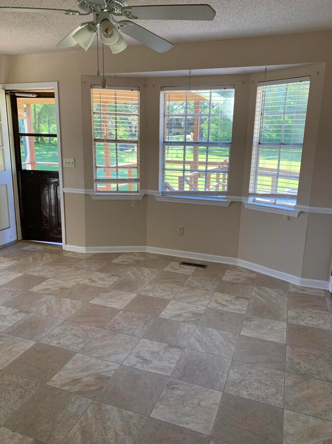 Breakfast Room