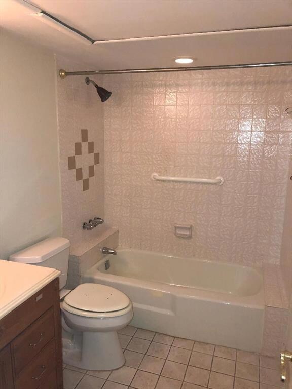 639 W Oakland Park Blvd unit 204D, Wilton Manors, FL 33311 - photo 3