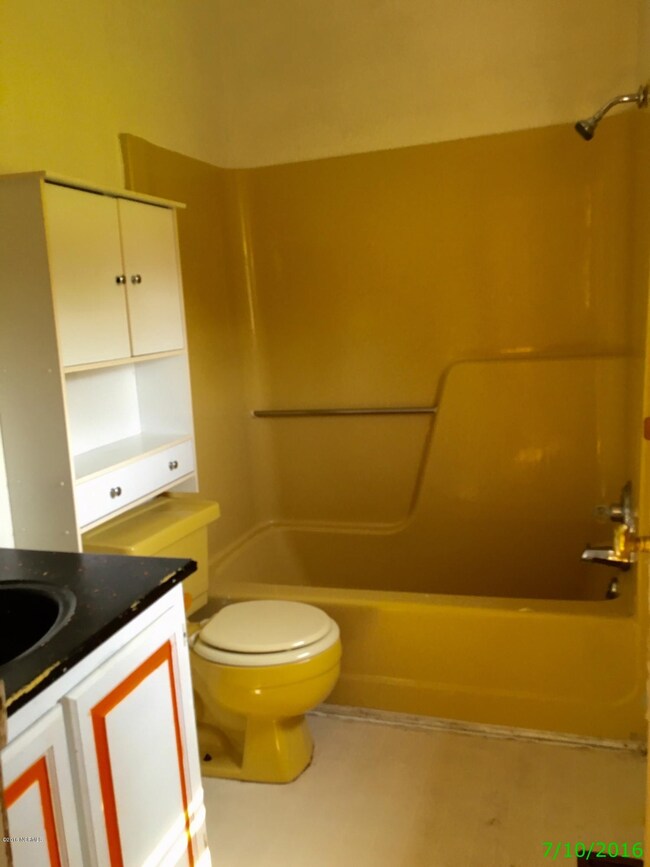 150 Sandy Dr, Jacksonville, NC 28546 - photo 7