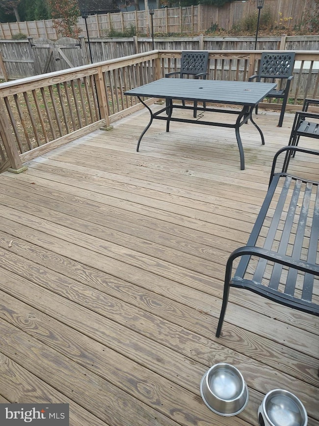 2103 Higher Ct, Crofton, MD 21114 - photo 4