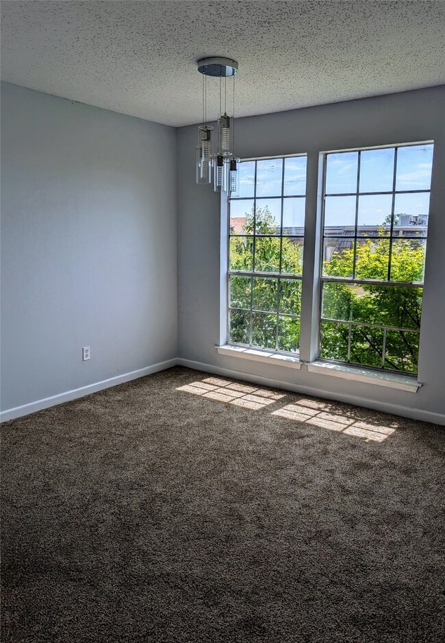 8560 Park Ln unit 237, Dallas, TX 75231 - photo 6