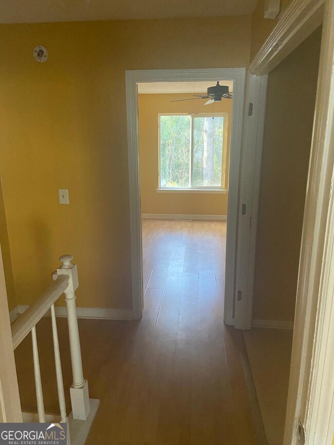 2059 Charter Ln, Lithonia, GA 30058 - photo 4