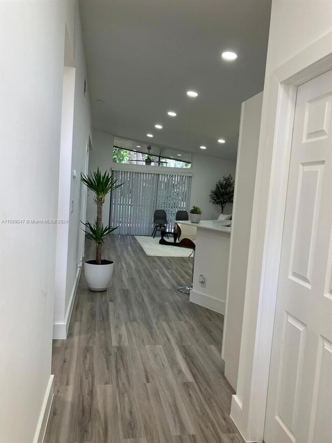 11603 Timbers Way, Boca Raton, FL 33428 - photo 2