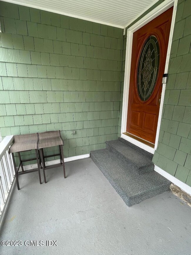 139 Havemeyer Place unit B, Greenwich, CT 06830 - photo 3