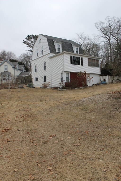 14 Englewood Rd unit 1, Gloucester, MA 01930 - photo 2