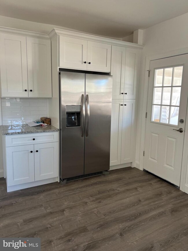 327 Whittaker St, Riverside, NJ 08075 - photo 6