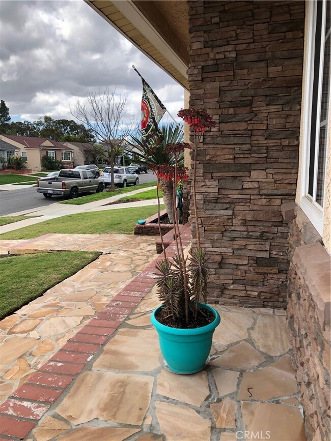 2933 Silva St, Lakewood, CA 90712 - photo 4