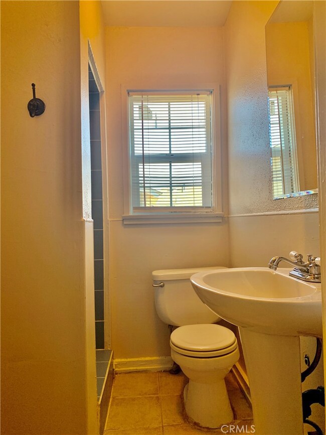 584 E Arrow Hwy, Upland, CA 91786 - photo 7