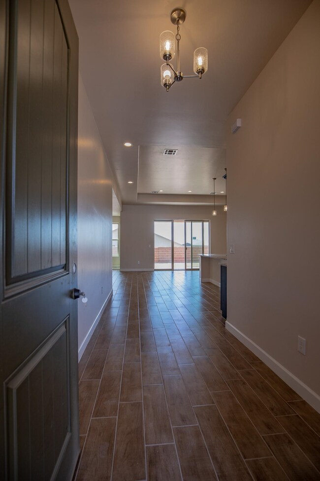 1338 La Codorniz Dr, Alamogordo, NM 88310 - photo 3