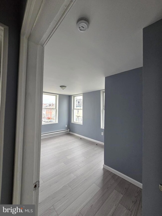 401 N 11th St, Reading, PA 19604 - photo 7