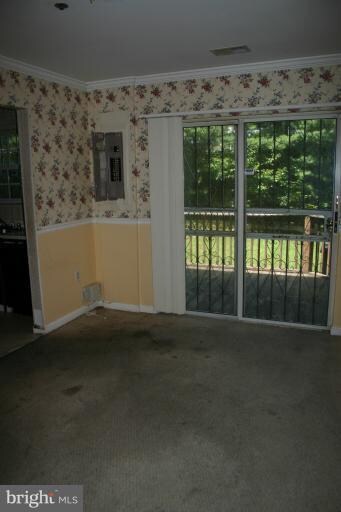 5840 N Holly Springs Dr, Capitol Heights, MD 20743 - photo 5